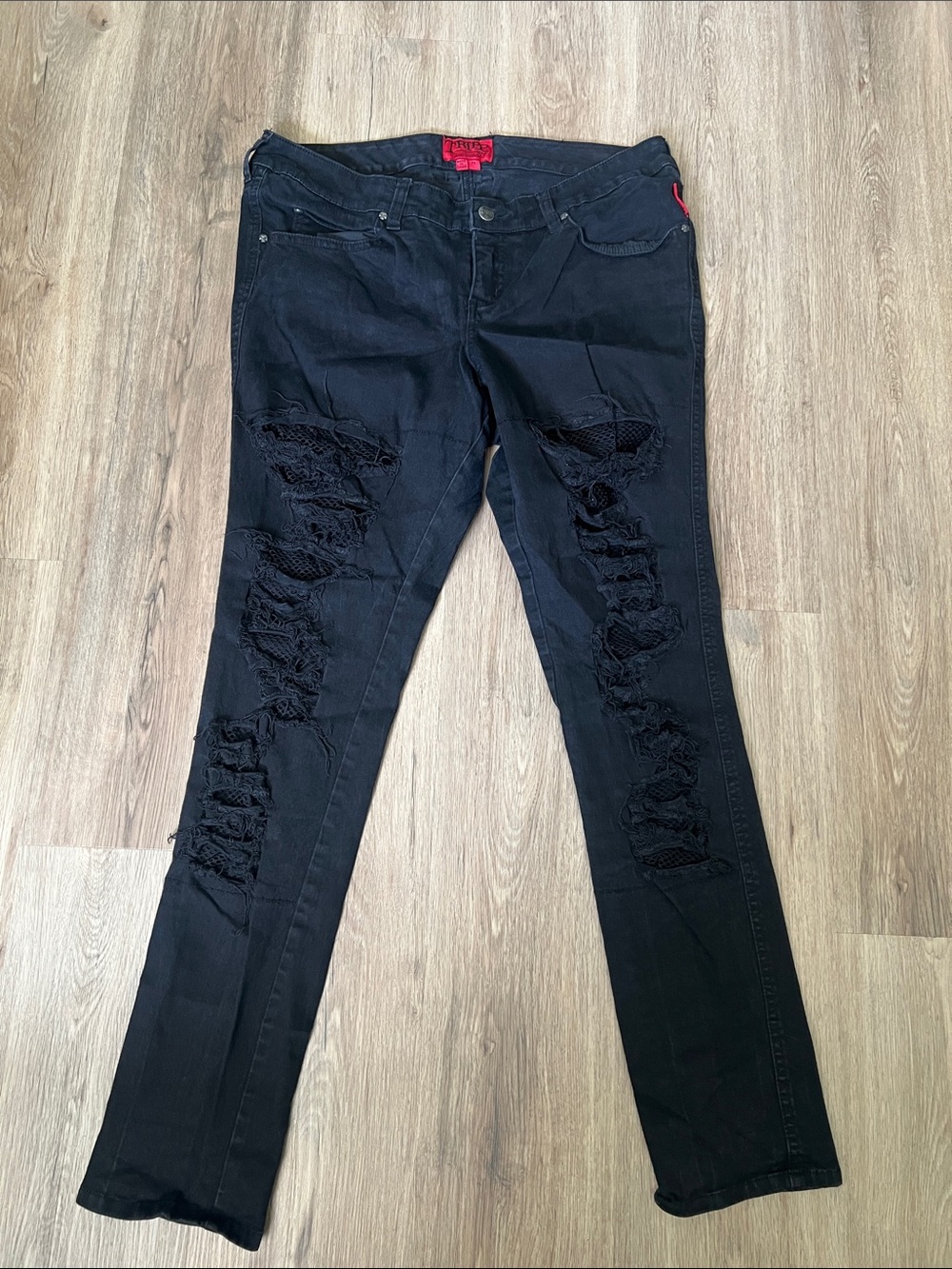 Black Distressed Women's Jeans